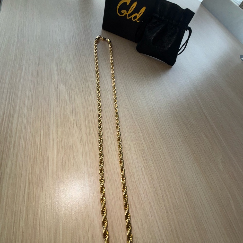 Rope Chain Necklace by GLD